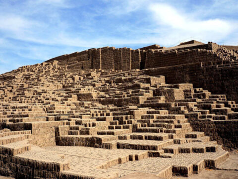 Lima Pre-Columbian Museums Tour with Private Transportation and Guide